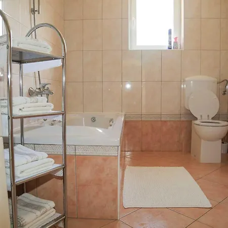 Adrian-apartments-51511-malinska-otok-krk Primorska 21 Appartement Malinska