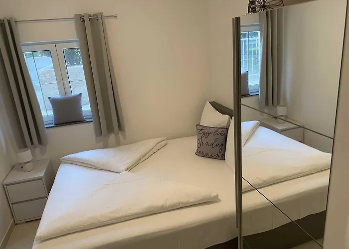 Adrian-apartments-51511-malinska-otok-krk Primorska 21 * מאלינסקה